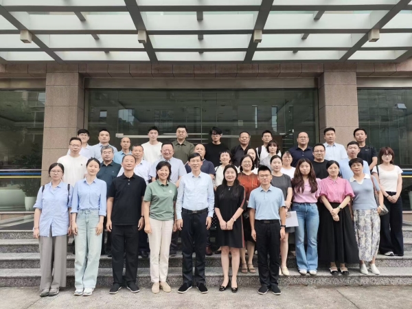 微信图片_20250913090355_329_60 微信图片_20250913090355_329_60.jpg