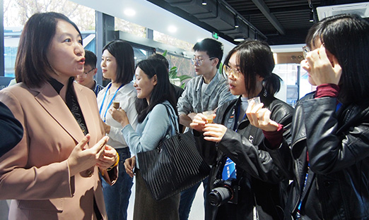 ·ܽ Ρ˫һ 2023 ȫصýɽУл߽ൺѧ